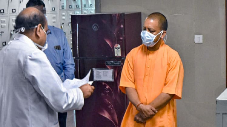 सीएम योगी आदित्यनाथ की फाइल फोटो (PTI)