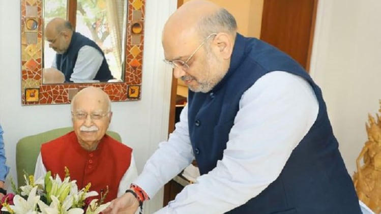 बीजेपी नेता लाल कृष्ण आडवाणी और अमित शाह (फाइल फोटो-पीटीआई)