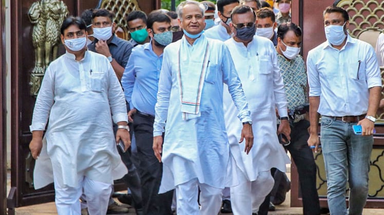 अब राजस्थान में होगी सियासी लड़ाई