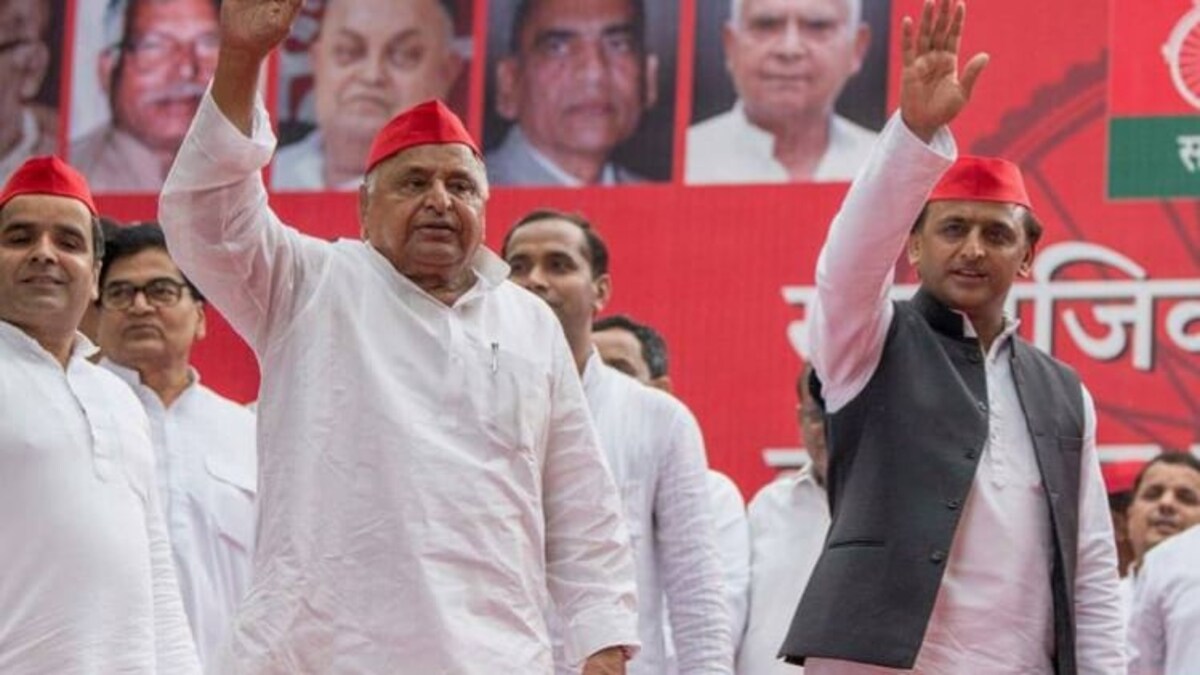 मुलायम की राह पर अखिलेश, फूलन देवी के बहाने सपा की नजर अति पिछड़ा वोटरों पर! - mulayam singh akhilesh yadav assembly election 2022 phoolan devi most backward class caste politics sp
