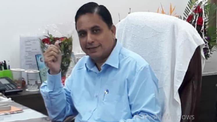 अशोक खैरनार की फाइल फोटो 