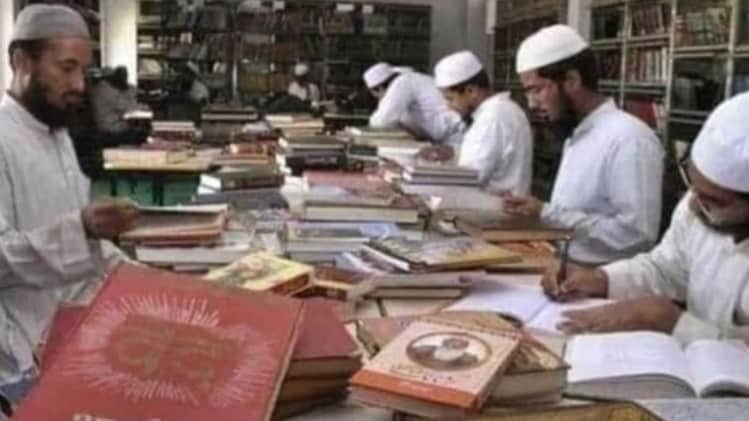 सोशल मीडिया यूजर्स