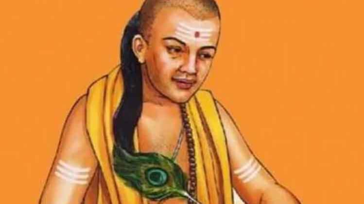 Chanakya Niti Hindi, Do Not Interrupt, Face Heavy Losses, चाणक्य नीति