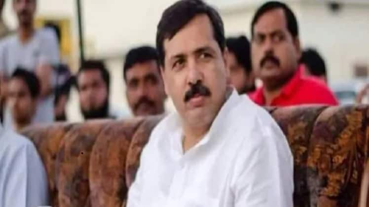 पूर्व बाहुबली सांसद धनंजय सिंह