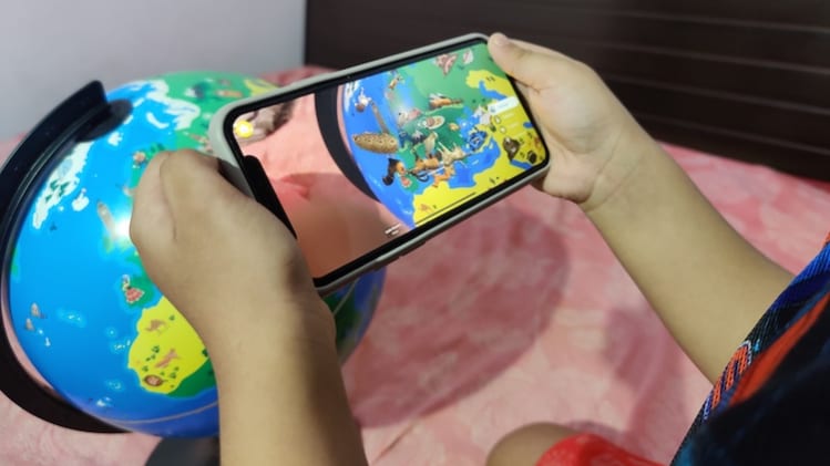 Playshifu Orboot Globe