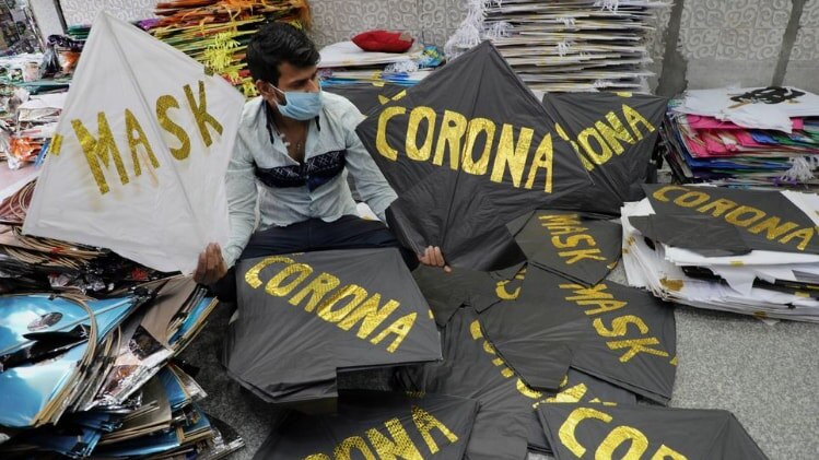 प्रोटोकॉल का पालन नहीं करने पर अब वॉलिंटियर्स के रूप में ड्यूटी करनी होगी (फाइल फोटो-PTI)