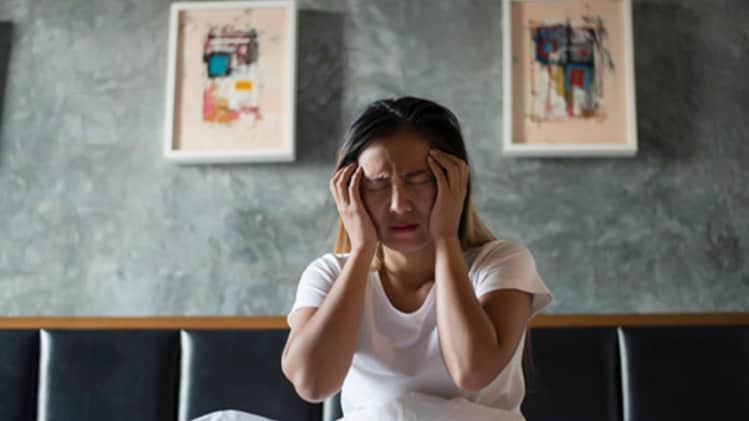 मेनोपॉज में होते हैं हार्मोनल बदलाव