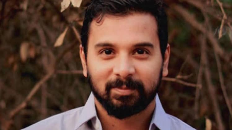 नमित दास