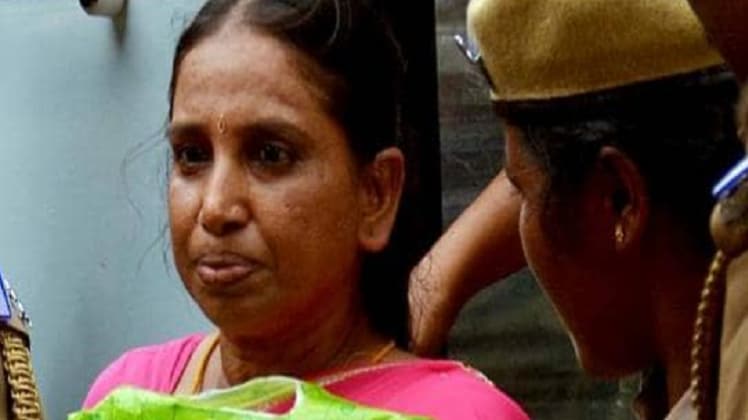 नलिनी की फाइल फोटो