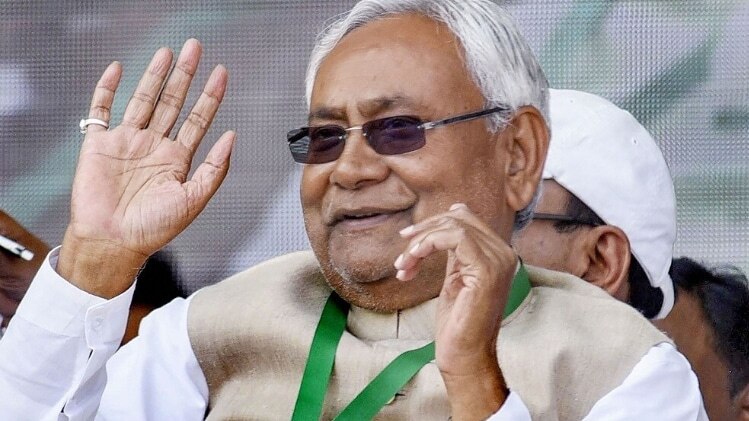 बिहार में सियासी संग्राम