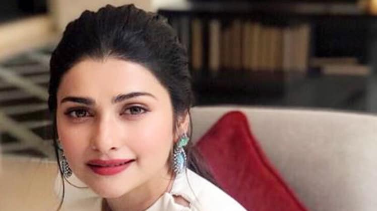 प्राची देसाई