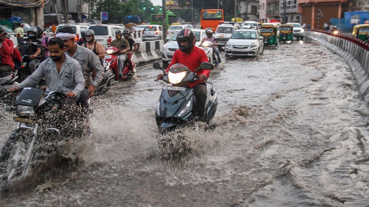 IMD issued alert for heavy rainfall