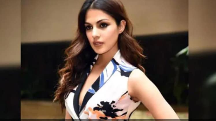 रिया चक्रवर्ती (फाइल फोटो)