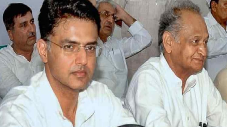 राजस्थान में सियासी खींचतान जारी 