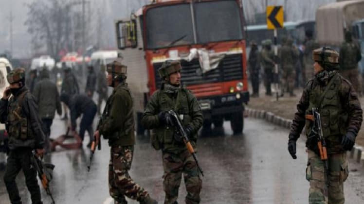 जम्मू-कश्मीर में सुरक्षा बलों की फाइल फोटो 