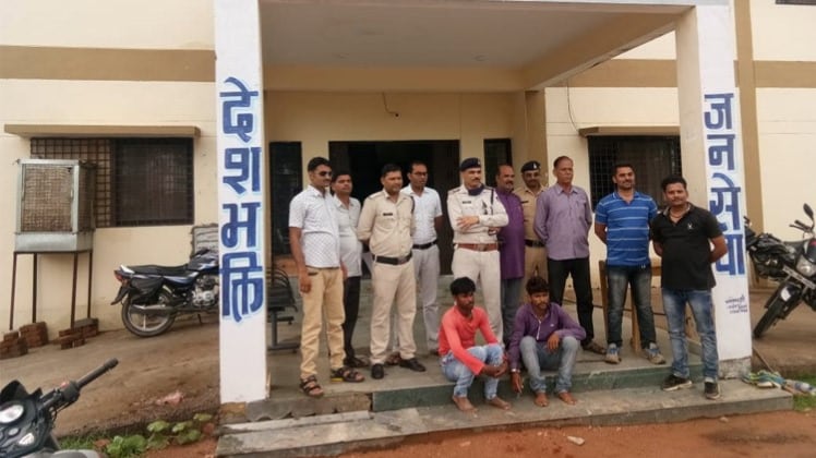 छोटे भाइयों ने मिलकर बड़े भाई की हत्या कर दी (Photo Aajtak)