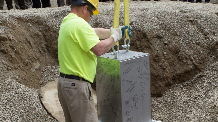 वक्त के पन्ने पलटते हैं टाइम कैप्सूल (फाइल फोटो)