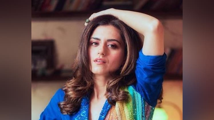 रिद्ध‍ि डोगरा