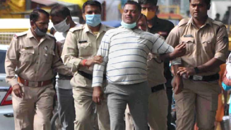 विकास दुबे की फाइल फोटो (PTI)