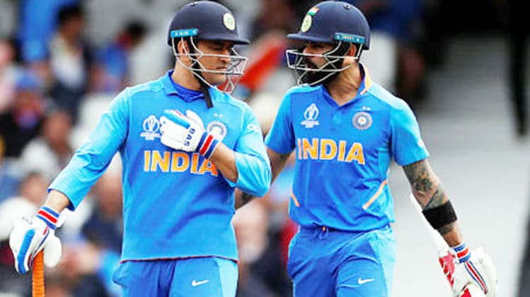 MS Dhoni and Virat Kohli at the ICC Cricket World Cup 2019 (Reuters)