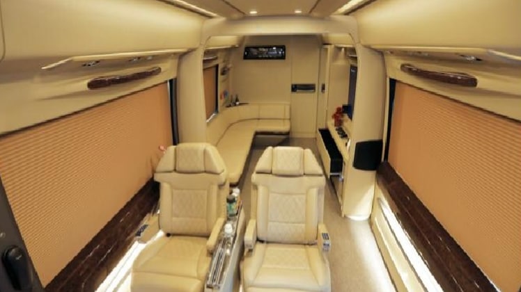  ऐसी सुविधा के लिए आपको अपनी जेब से रकम भी थोड़ी ज्यादा खर्च करनी पड़ेगी.