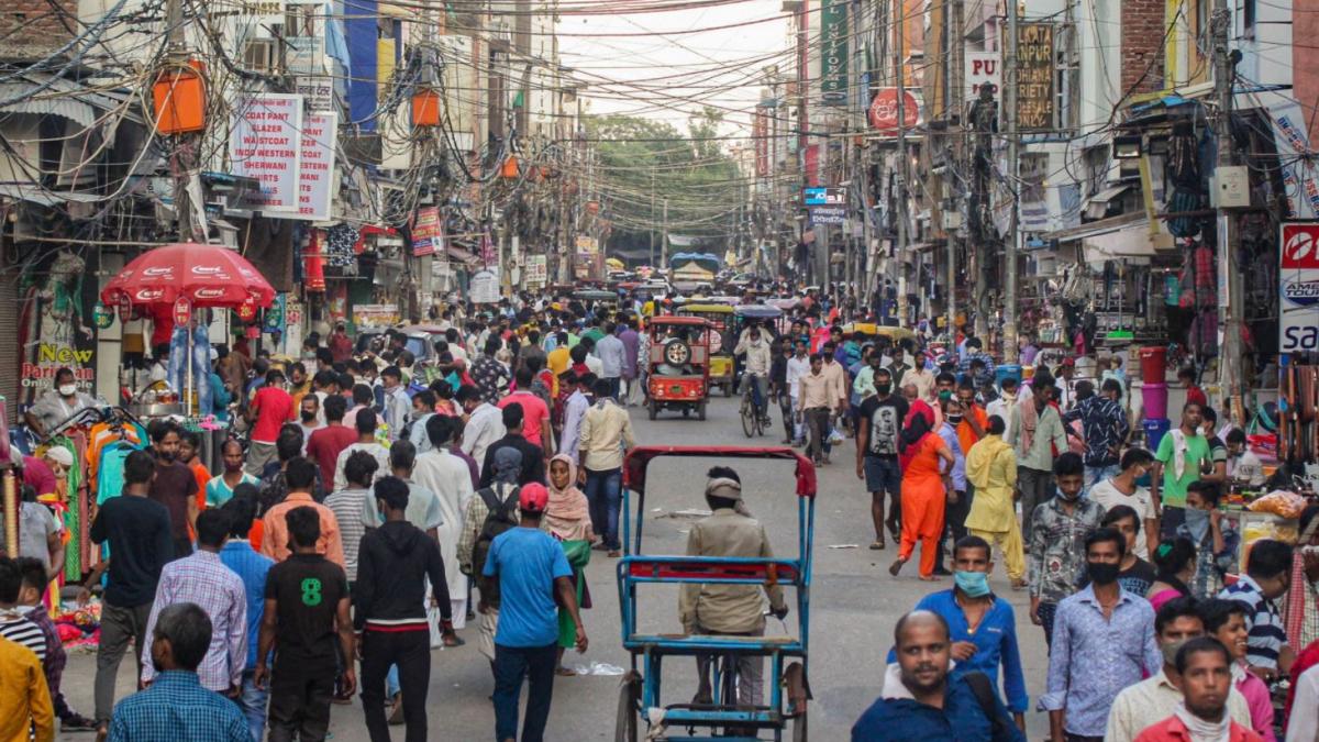 पूर्वी दिल्ली की गांधी नगर मार्केट (फोटो- पीटीआई)
