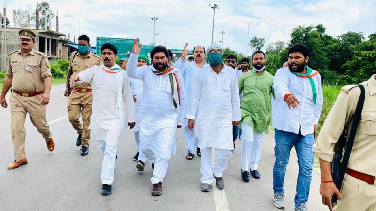 यूपी कांग्रेस अध्यक्ष अजय सिंह लल्लू 