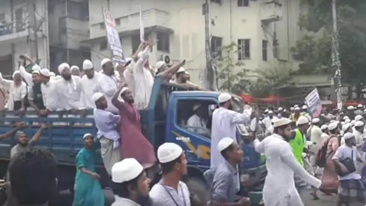 कोलकाता का नहीं है ये वीडियो