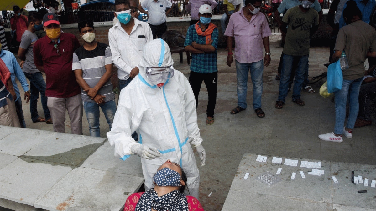 कोरोना की बढ़ रही है रफ्तार