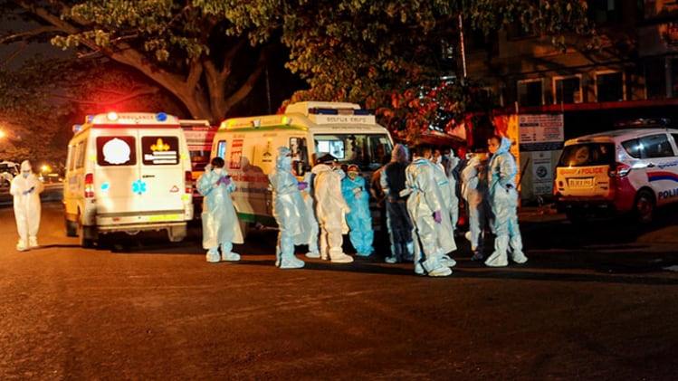 कोरोना पॉजिटिव मृतक का शव बदलने का सनसनीखेज मामला सामने आया (फाइल फोटो-PTI)