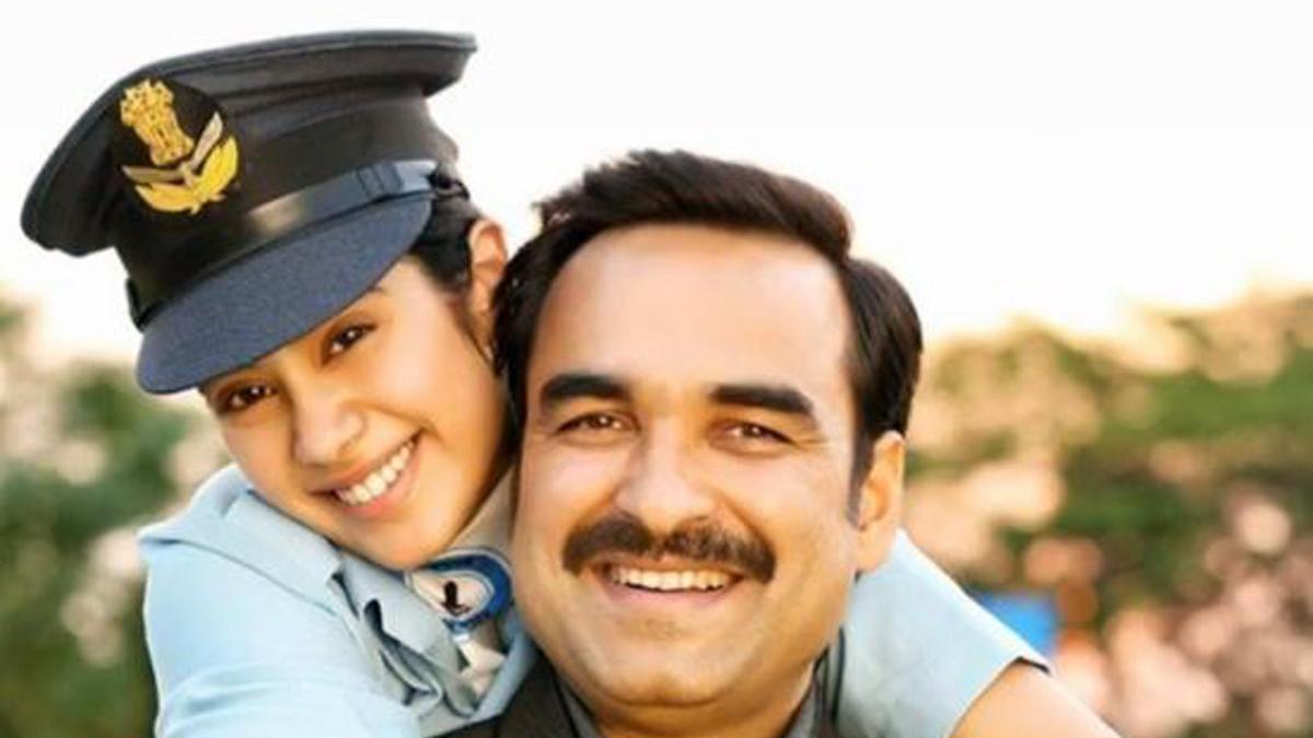 गुंजन सक्सेना फिल्म सीन 