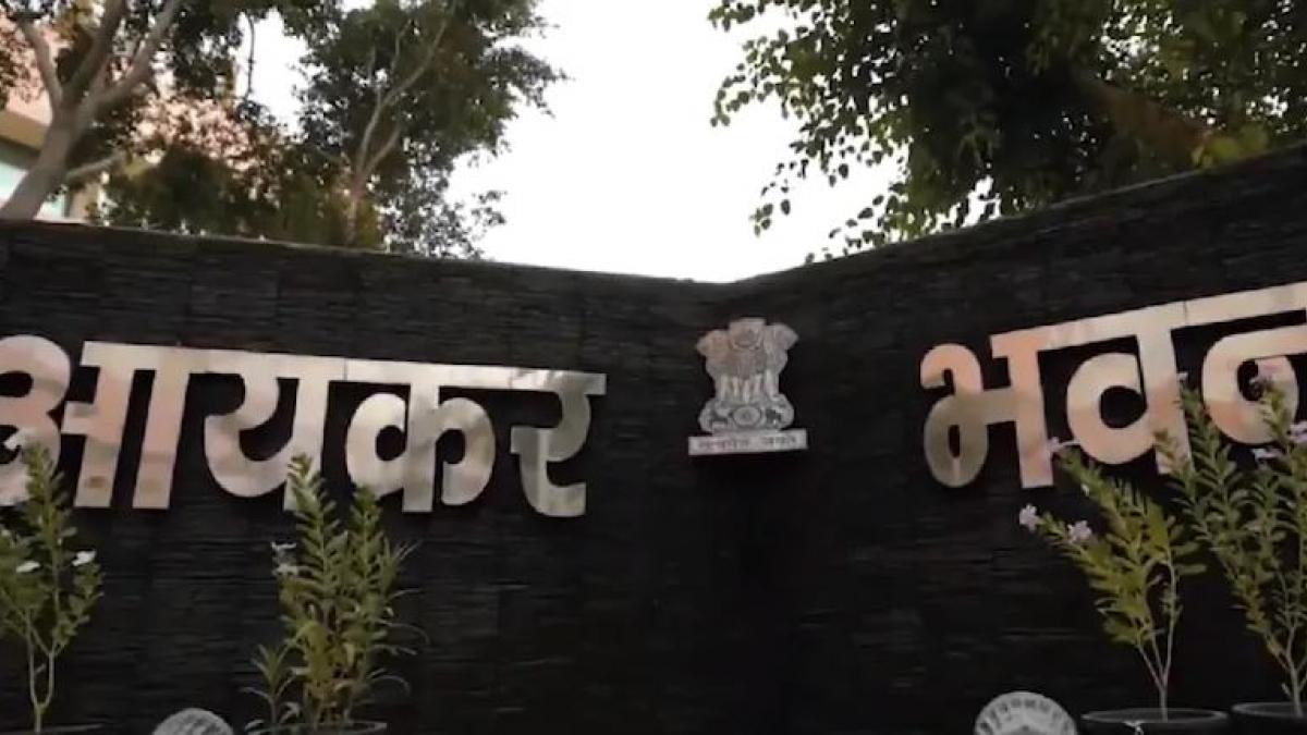 भोपाल में दो बिल्डर्स के ठिकानों पर छापेमारी