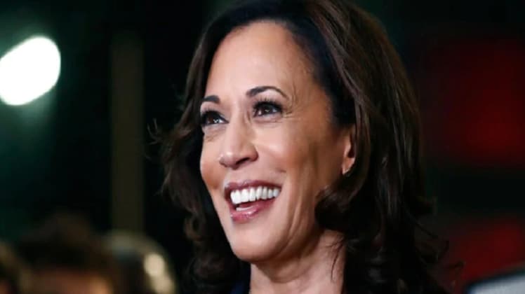 कमला हैरिस की फाइल फोटो