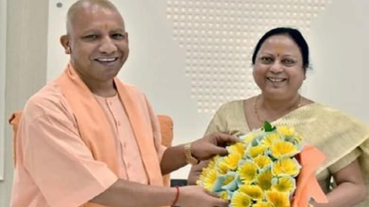 कमल रानी वरुण की फाइल फोटो