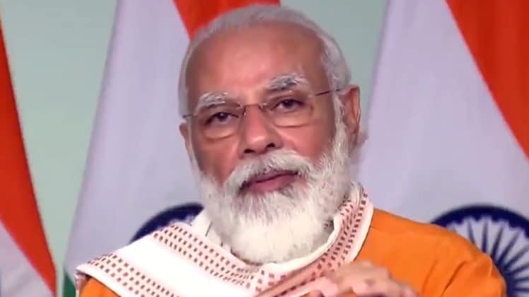 प्रधानमंत्री नरेंद्र मोदी