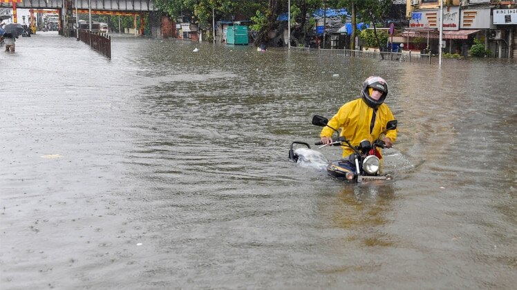 Red Alert For Heavy Rain In Mumbai, Mumbai Weather Forecast