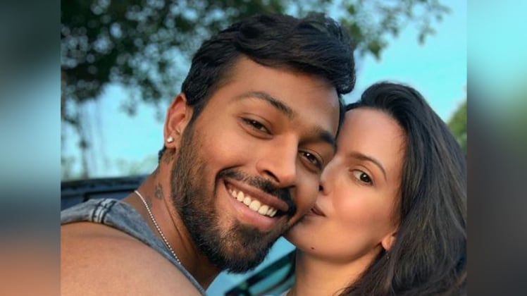 नताशा स्टानकोविक-हार्द‍िक पंड्या