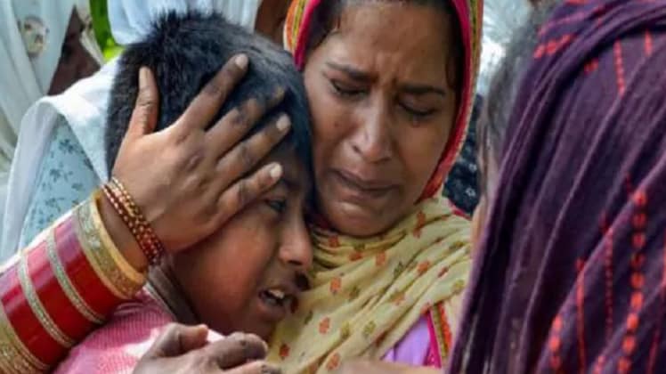 शराब कांड के पीड़ित