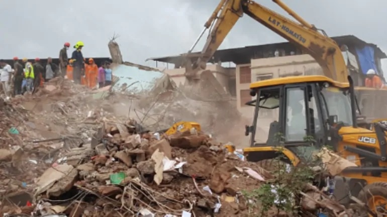 रेस्क्यू ऑपरेशन में जुटी है एनडीआरएफ