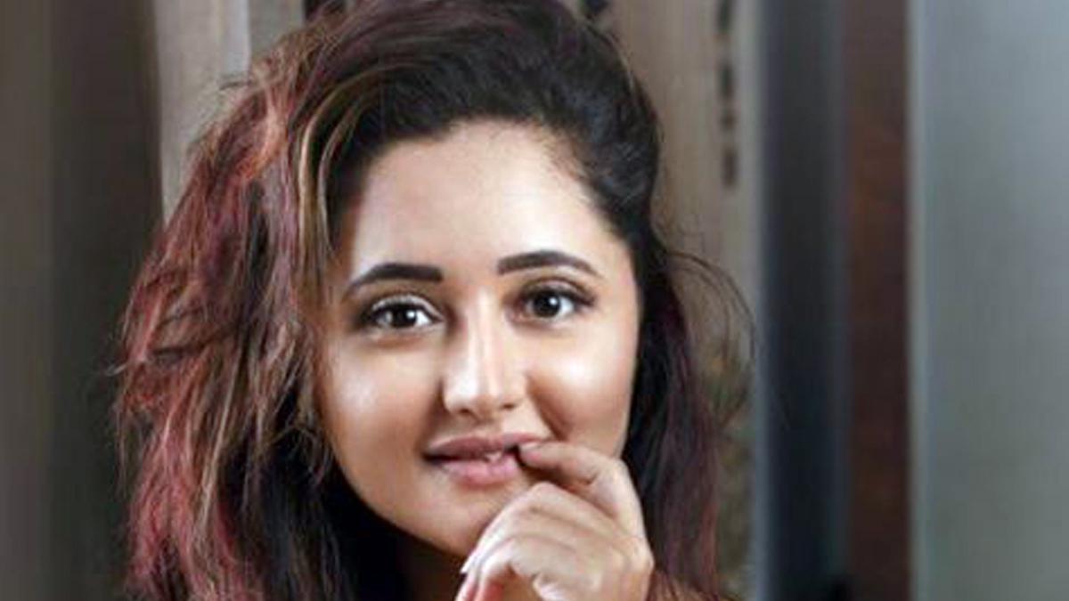 रश्म‍ि देसाई