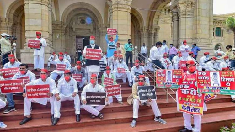 विधानसभा में सपा का प्रदर्शन