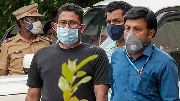 गोल्ड स्मगलिंग के आरोप में गिरफ्तार संदीप नायर (फोटो-PTI)