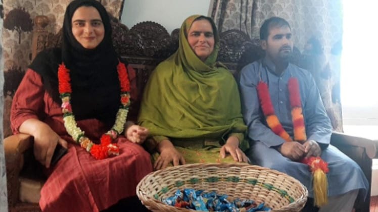 कुपवाड़ा की नादिया ने क्रैक किया यूपीएससी