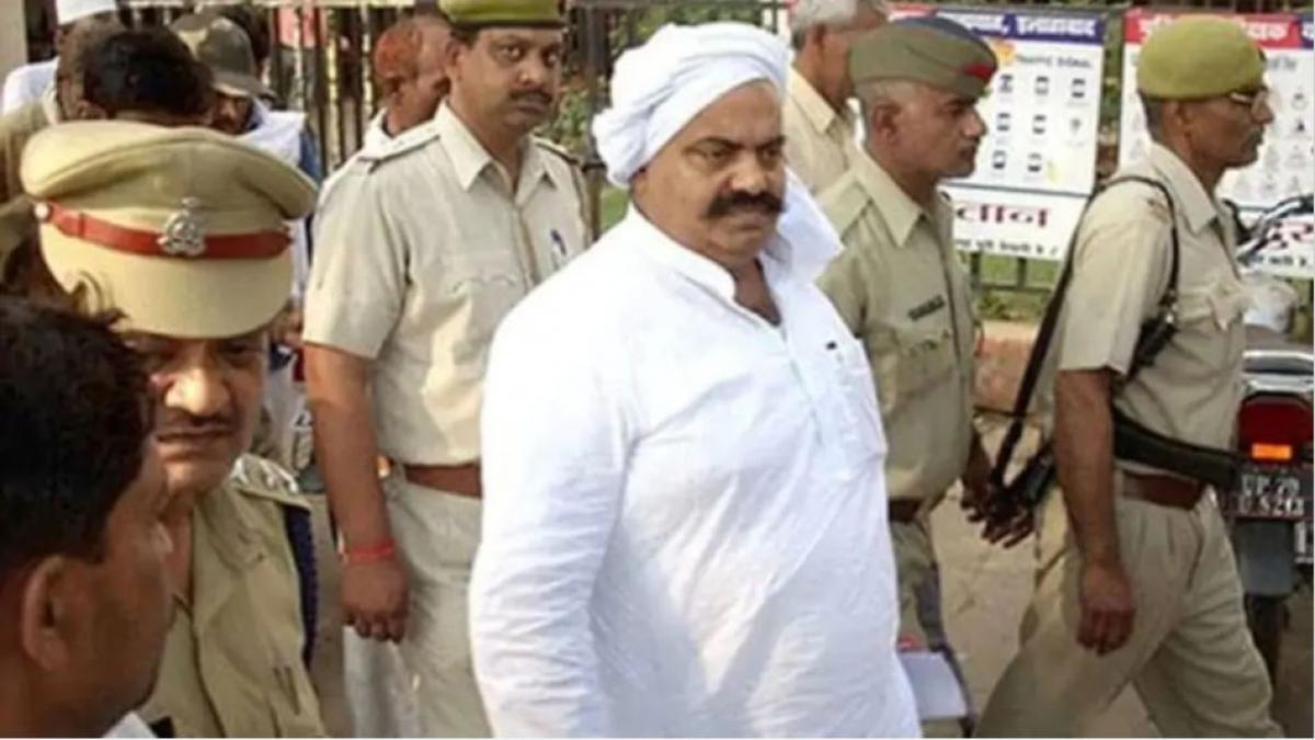 अतीक अहमद के करीबियों पर कार्रवाई (फाइल फोटो)