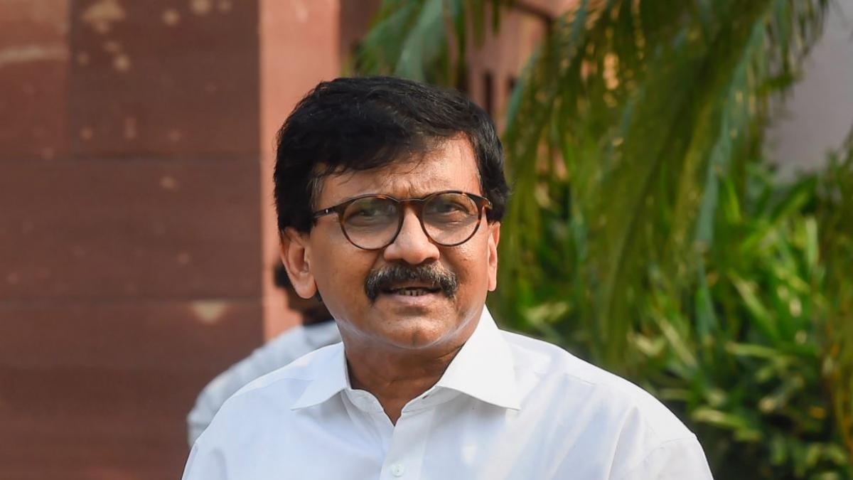  शिवसेना नेता संजय राउत