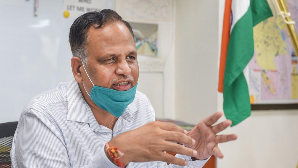 दिल्ली के स्वास्थ्य मंत्री सत्येंद्र जैन