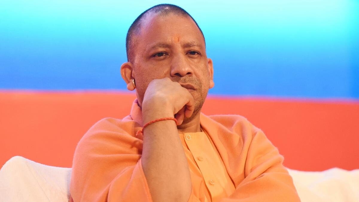 उत्तर प्रदेश के मुख्यमंत्री योगी आदित्यनाथ (FILE) उत्तर प्रदेश के मुख्यमंत्री योगी आदित्यनाथ (FILE)