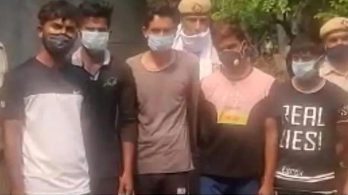 गिरफ्तार आरोपी