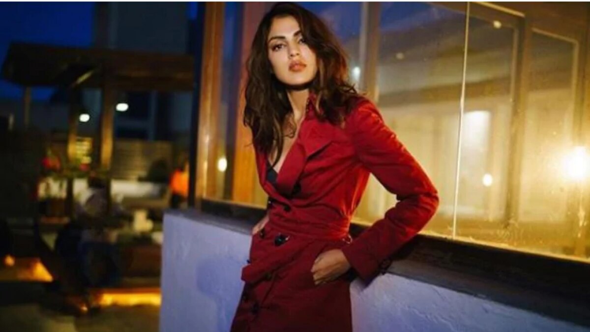 रिया चक्रवर्ती