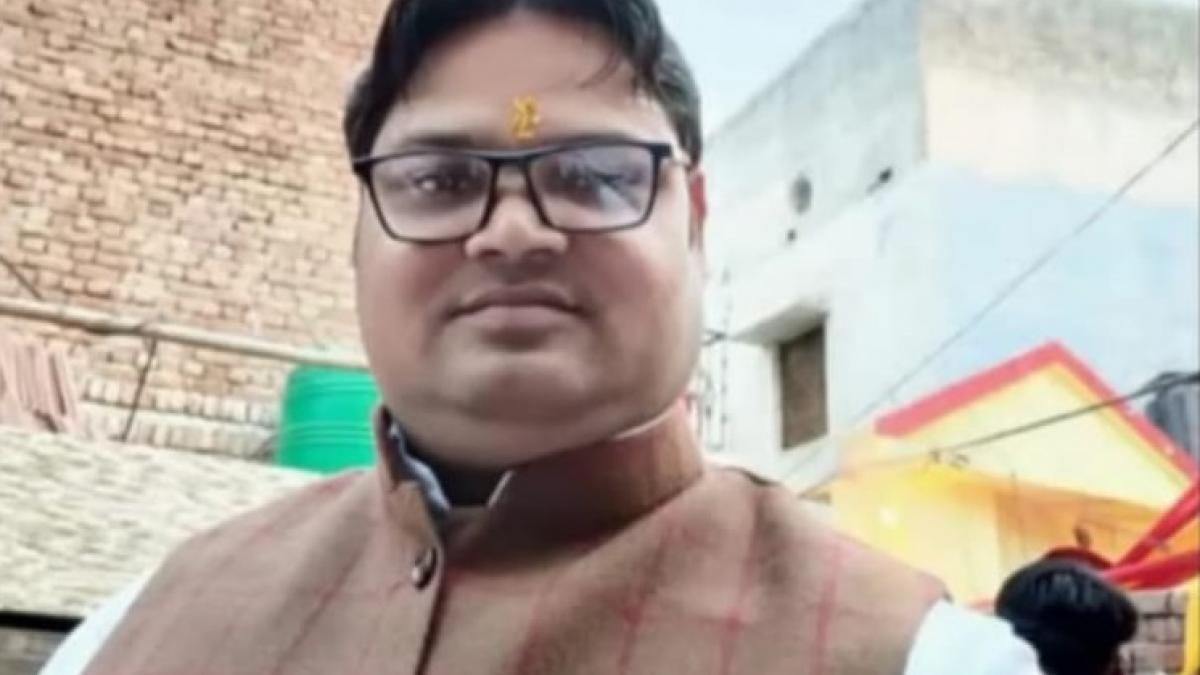 कूड़ा डालने पर हत्या